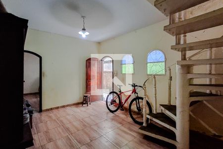 Sala de casa à venda com 4 quartos, 250m² em Cursino, São Paulo