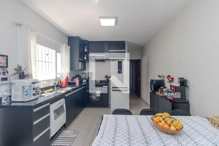 Cozinha de casa à venda com 4 quartos, 130m² em Vila Nivi, São Paulo