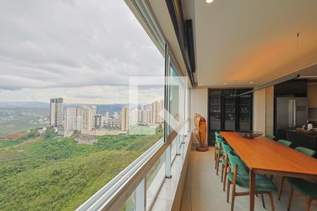 Apartamento à venda com 4 quartos, 141m² em Piemonte, Nova Lima