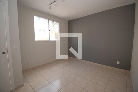 Sala 1 de casa de condomínio para alugar com 3 quartos, 190m² em Cabral, Contagem