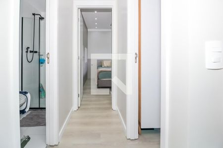 Corredor de apartamento à venda com 2 quartos, 47m² em Vila Anastácio, São Paulo