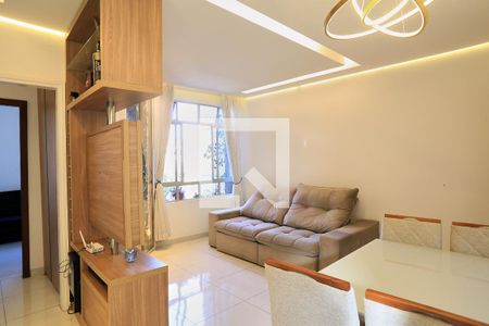 Apartamento à venda com 3 quartos, 90m² em Nova Floresta, Belo Horizonte