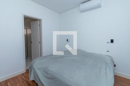 Suíte 1 de casa à venda com 3 quartos, 150m² em Lapa, São Paulo