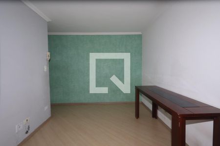Sala de apartamento para alugar com 2 quartos, 56m² em Vila Ivone, São Paulo