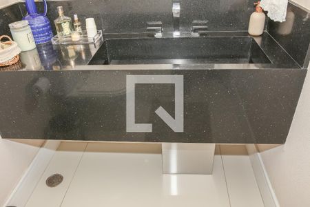 Lavabo de apartamento à venda com 2 quartos, 80m² em Água Branca, São Paulo