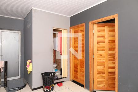 Sala entre quartos de casa à venda com 4 quartos, 250m² em Jardim Santana, São Paulo