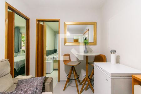 Sala de apartamento à venda com 2 quartos, 44m² em Jardim Dona Sinha, São Paulo