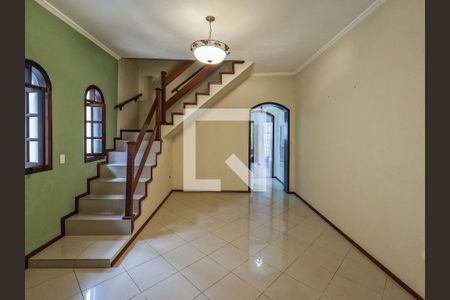 Casa para alugar com 1 quarto, 140m² em Vila Homero, São Paulo