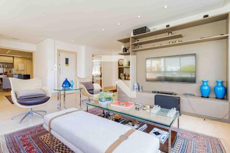 Apartamento à venda com 2 quartos, 173m² em Itaim Bibi, São Paulo