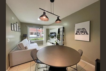 Casa de Condomínio para alugar com 3 quartos, 130m² em Rondônia, Novo Hamburgo