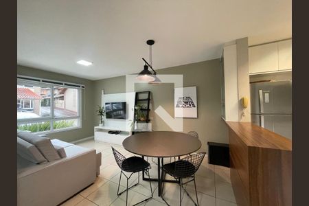 Casa de Condomínio para alugar com 3 quartos, 130m² em Rondônia, Novo Hamburgo