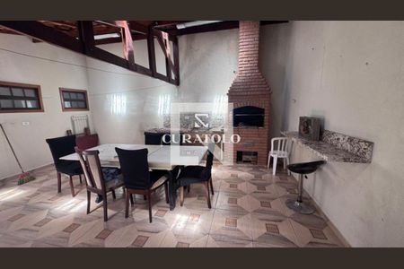 Casa à venda com 4 quartos, 290m² em Vila Santa Catarina, São Paulo