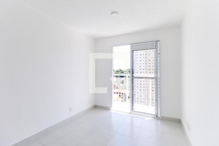 Sala - Cozinha de apartamento para alugar com 2 quartos, 35m² em Vila Carmosina, São Paulo