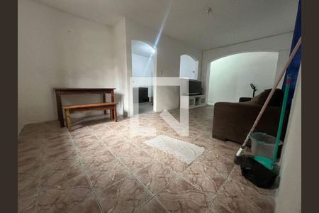 Casa à venda com 3 quartos, 200m² em Parque Cisper, São Paulo