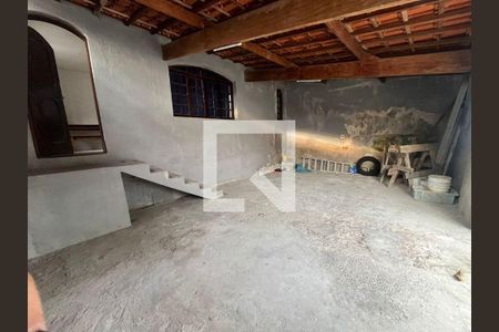 Casa à venda com 3 quartos, 200m² em Parque Cisper, São Paulo