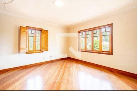 Casa à venda com 4 quartos, 650m² em Tamboré, Santana de Parnaíba