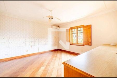 Casa à venda com 4 quartos, 650m² em Tamboré, Santana de Parnaíba