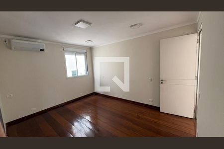 Casa à venda com 4 quartos, 390m² em Residencial Tres (Alphaville), Santana de Parnaíba