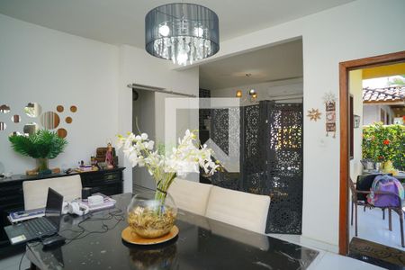 Sala de Jantar de casa de condomínio para alugar com 3 quartos, 380m² em São José de Imbassai, Maricá