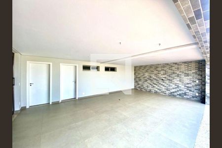 Casa à venda com 4 quartos, 447m² em Jardim Samambaia, Jundiaí