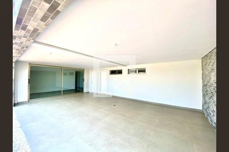 Casa à venda com 4 quartos, 447m² em Jardim Samambaia, Jundiaí