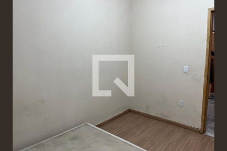 Casa de Condomínio para alugar com 4 quartos, 600m² em Vargem Pequena, Rio de Janeiro