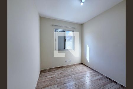 Quarto 2 de apartamento para alugar com 2 quartos, 60m² em Água Rasa, São Paulo