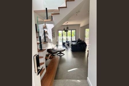 Casa à venda com 3 quartos, 190m² em Santo Amaro, São Paulo
