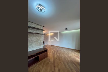 Sala de apartamento à venda com 2 quartos, 86m² em Vila Gumercindo, São Paulo