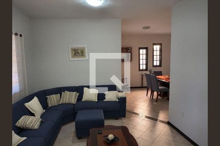 Casa à venda com 3 quartos, 173m² em Piratininga, Niterói