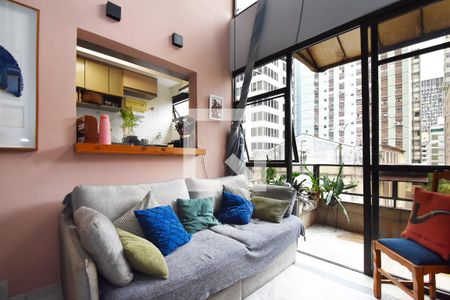 sala de estar de apartamento à venda com 1 quarto, 56m² em Cerqueira César, São Paulo