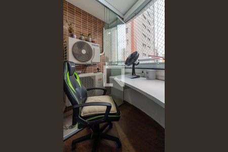 Apartamento à venda com 2 quartos, 94m² em Vila Romana, São Paulo