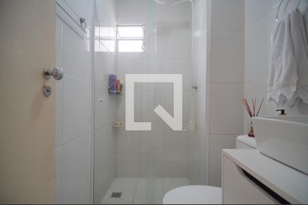 Banheiro de apartamento à venda com 2 quartos, 60m² em Santos Dumont, São Leopoldo