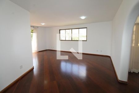 Sala 2 de apartamento para alugar com 6 quartos, 310m² em Vila Ema, São José dos Campos