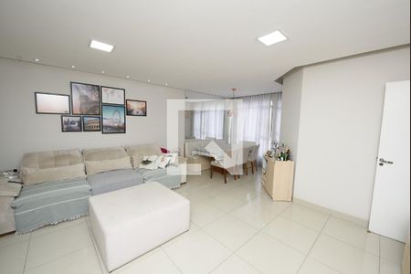 Sala de apartamento à venda com 3 quartos, 93m² em Jardim Riacho das Pedras, Contagem