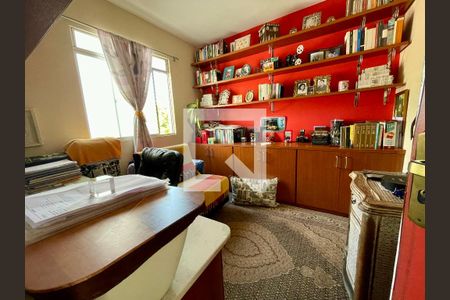 Apartamento à venda com 2 quartos, 70m² em Fernão Dias, Belo Horizonte