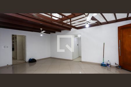 Sala 1 de casa para alugar com 4 quartos, 280m² em Jardim Santa Efigenia, São Paulo