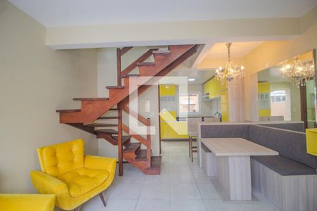 Sala de casa de condomínio para alugar com 2 quartos, 83m² em Restinga, Porto Alegre