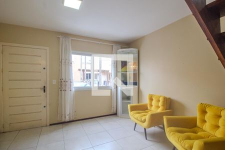 Sala de casa de condomínio para alugar com 2 quartos, 83m² em Restinga, Porto Alegre