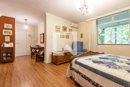 Foto 07 de casa à venda com 5 quartos, 374m² em Jardim Leonor, São Paulo
