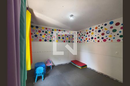 Quarto 1 de casa à venda com 3 quartos, 64m² em Jacarepaguá, Rio de Janeiro