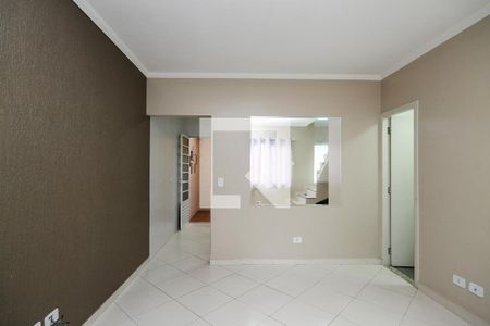 Sala de casa de condomínio para alugar com 2 quartos, 94m² em Cemucam, Cotia