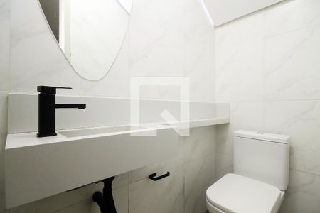 Lavabo de casa de condomínio para alugar com 2 quartos, 94m² em Cemucam, Cotia