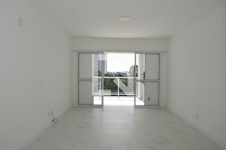 Apartamento para alugar com 4 quartos, 140m² em Jardim Santa Barbara, Embu das Artes