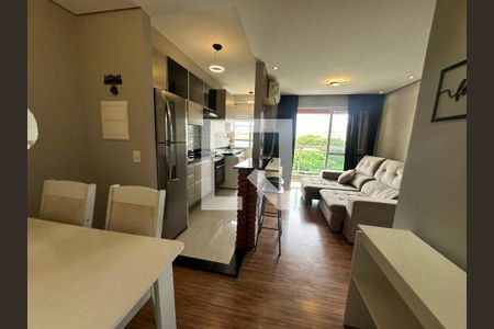 Sala de apartamento à venda com 2 quartos, 57m² em Bethaville I, Barueri