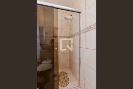 Banheiro da Suíte de apartamento para alugar com 1 quarto, 38m² em Santana, Porto Alegre