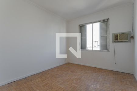 Quarto 1 de apartamento para alugar com 3 quartos, 97m² em São João, Porto Alegre