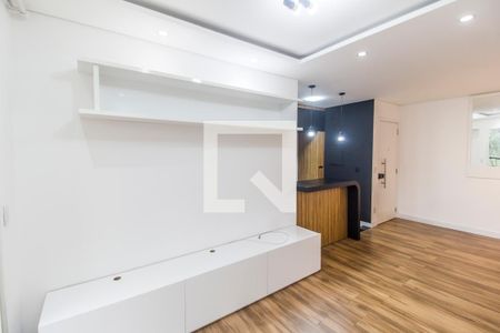 Sala  de apartamento para alugar com 2 quartos, 68m² em Jardim Tupanci, Barueri