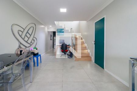 Sala de casa à venda com 3 quartos, 180m² em Jardim Monte Azul, São Paulo