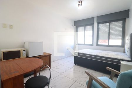 Quarto/sala de kitnet/studio para alugar com 1 quarto, 25m² em Centro, Novo Hamburgo